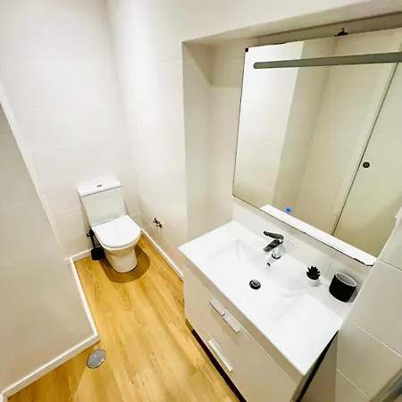 High Standard In Campo De Ourique, Close To Attractions Lisboa