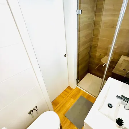 بيت شباب High Standard In Campo De Ourique, Close To Attractions