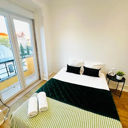 High Standard In Campo De Ourique, Close To Attractions Lisboa