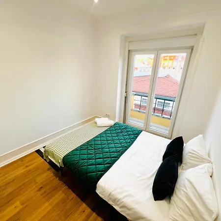 High Standard In Campo De Ourique, Close To Attractions * Lisboa