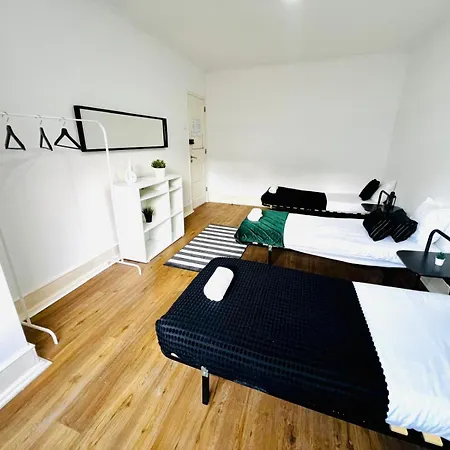 بيت شباب High Standard In Campo De Ourique, Close To Attractions